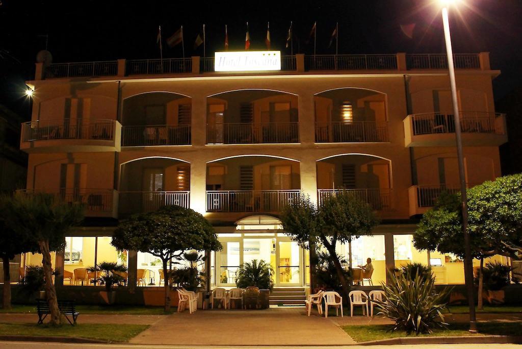 Hotel Toscana Marotta Dış mekan fotoğraf